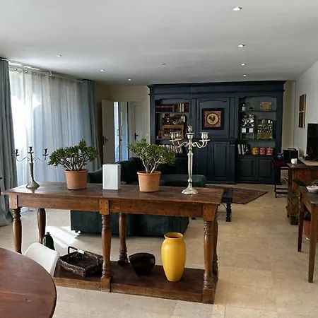 Pansiyon Magnan Saint-Alexandre