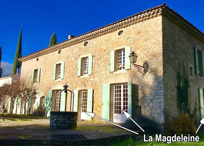 Magnan Δωμάτια σε οικογενειακή κατοικία *