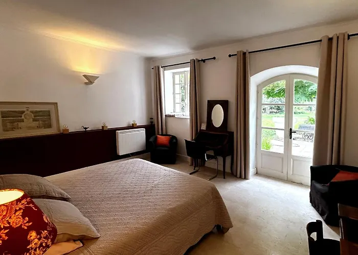 Δωμάτια σε οικογενειακή κατοικία Magnan *