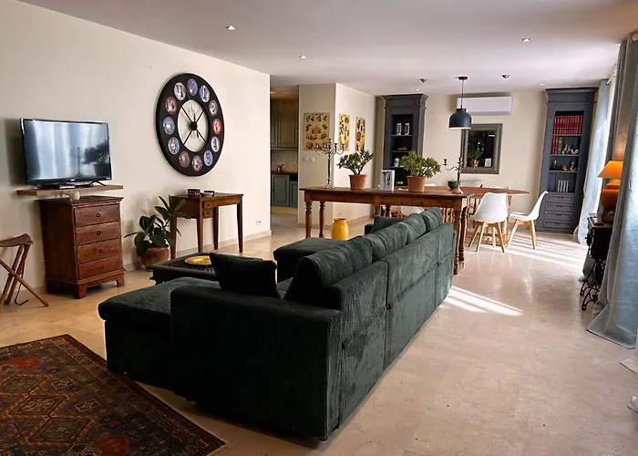 Magnan Δωμάτια σε οικογενειακή κατοικία