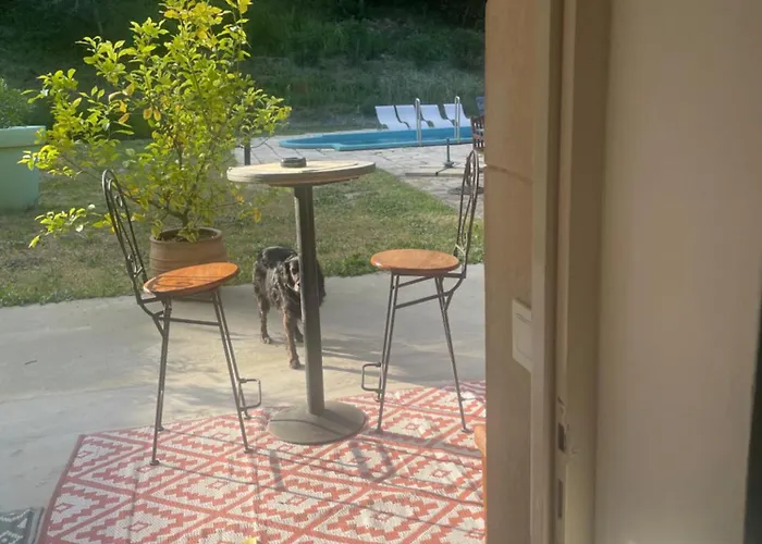 Magnan Δωμάτια σε οικογενειακή κατοικία *