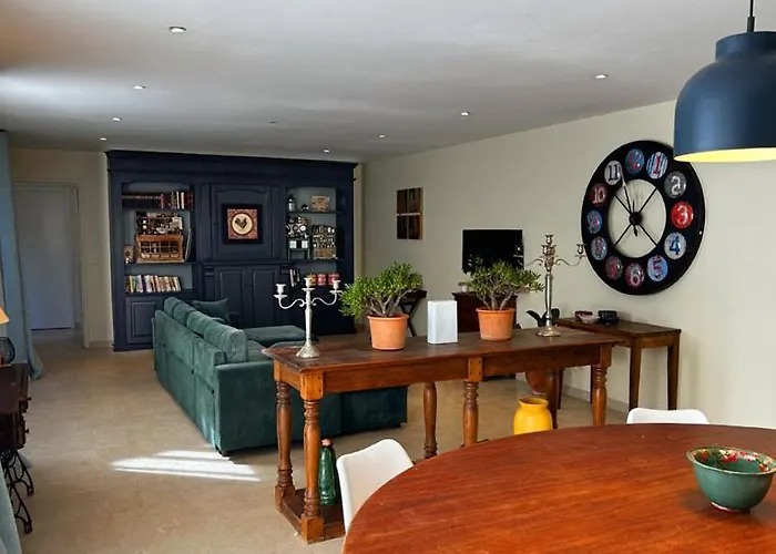 Magnan Δωμάτια σε οικογενειακή κατοικία Saint-Alexandre