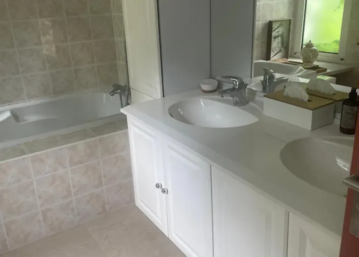 Magnan Δωμάτια σε οικογενειακή κατοικία