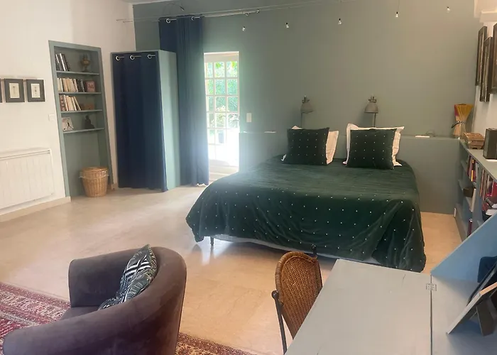 Δωμάτια σε οικογενειακή κατοικία Magnan *