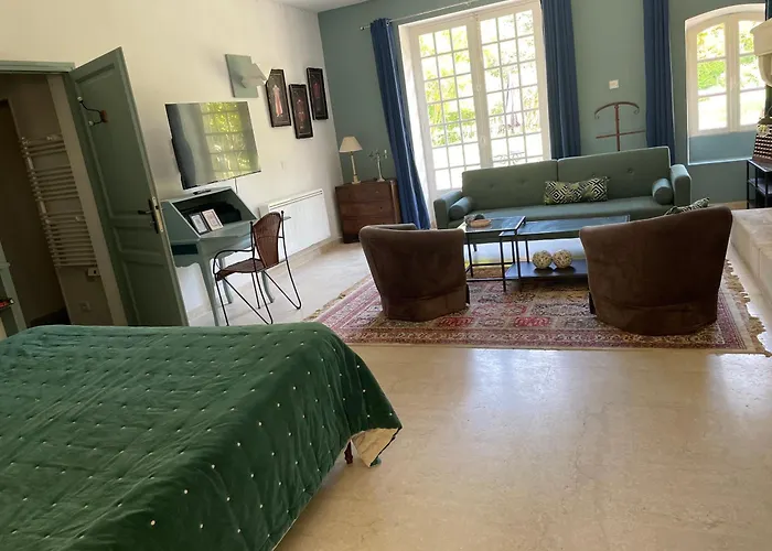 Magnan Δωμάτια σε οικογενειακή κατοικία *